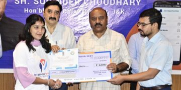حکومت نوجوانوں کو روزگار او ر کاروباری مواقع فراہم کر کے بااِختیار بنانے کےلئے پُر عزم ہے۔نائب وزیراعلیٰ