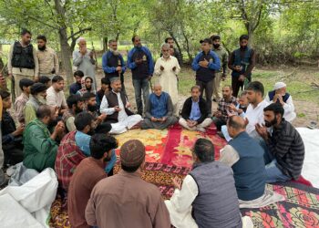 تیندوے کے حملے میں کمسن بچی کے موت پر ایم ایل اے ترال رنجدہ۔