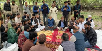 تیندوے کے حملے میں کمسن بچی کے موت پر ایم ایل اے ترال رنجدہ۔