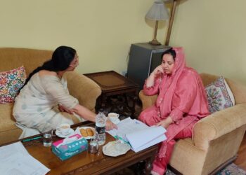 سکینہ اِیتو نے چیئرپرسن جے کے بی او پی اِی اِی کے ساتھ جموںوکشمیر میں پیشہ ورانہ تعلیم کے مواقع کو مضبوط بنانے پر تبادلہ خیال کیا