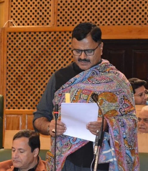 دریائے جہلم میں سیلاب کے تخفیفی اَقدامات کیلئے 1632 کروڑ روپے کا ماسٹر پلان پائپ لائن میں ہے ۔ جاوید رانا