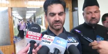 لینڈ پروٹیکشن بل پر عمر عبداللہ کا موقف ‘بدقسمتی’: وحید الرحمان پرا