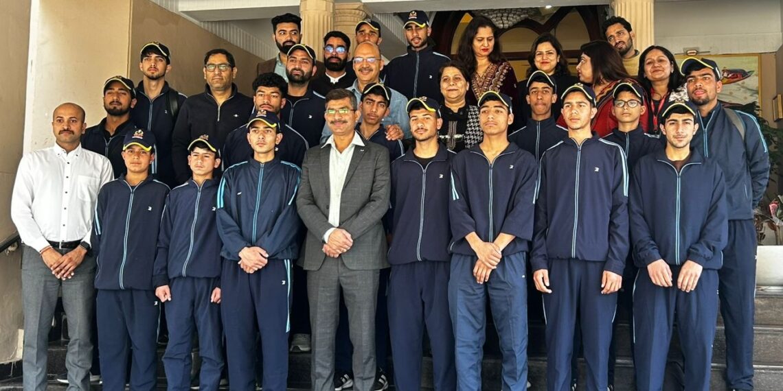بھارت درشن۔ 2026۔ کشمیر کے طلبا نے جموںوکشمیر ریذیڈنٹ کمیشن کا دورہ کیا
