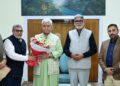 کئی وفود کا ٹ گورنر منوج سِنہا سے ملاقات کی۔