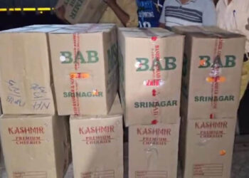 کشمیر کے گلاس پارسل ٹرین میں33 گھنٹے میں ممبئی پہنی