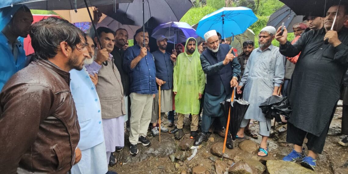 عمر عبداللہ حکومت ہرمتاثرہ کنبے ساتھ شانہ بہ شانہ کھڑی :جاوید احمد رانا